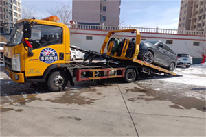 奉新救援拖车费用怎么算